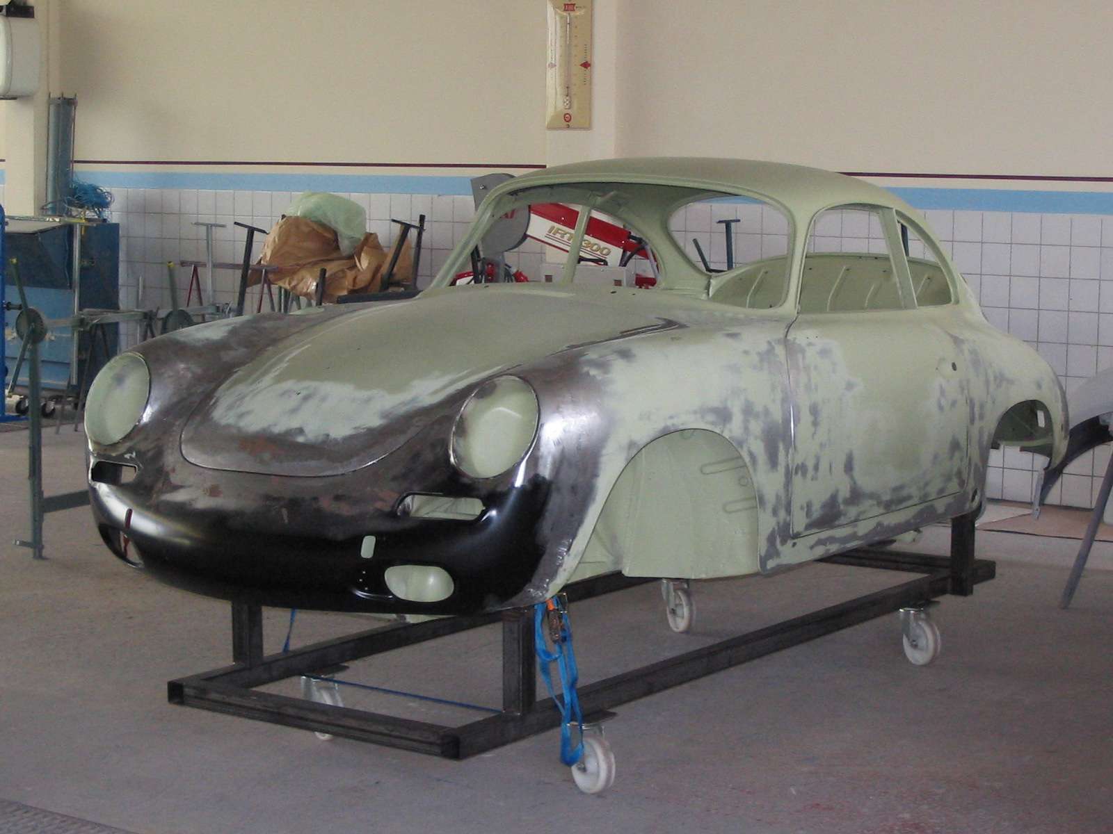 Komplettlackierung – Autolackiererei Mangold Aulendorf